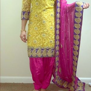 Punjabi Suit